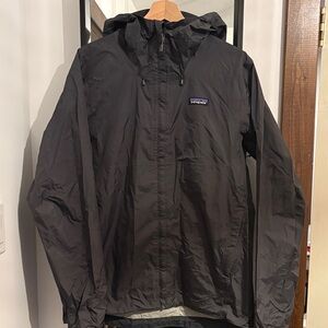 Patagonia Men's Charcoal waterproof jacket